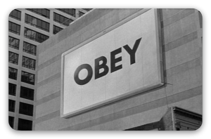 Obey - naklejka na kartę